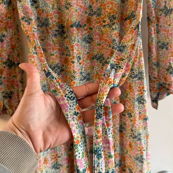 Doen Charleston Dress in Cream Ladybird Floral - Picture 11 of 11